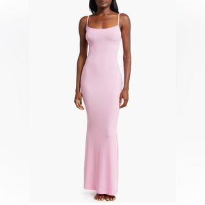 SKIMS Soft Lounge Long Slipdress “BUBBLE GUM”